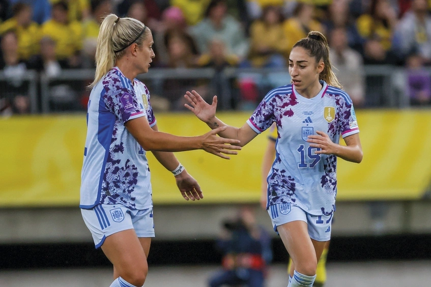 Alexia Putellas y Olga Carmona